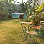 Elia Alacati * Çeşme