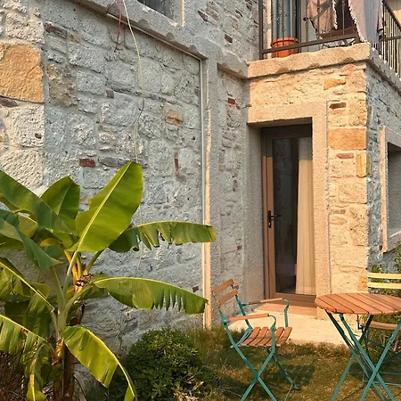 Elia Alaçatı * Çeşme