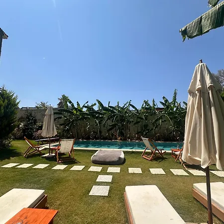 Elia Alacati * Çeşme