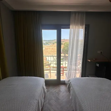 Elia Alacati * Çeşme
