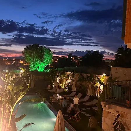 Elia Alacati * Çeşme