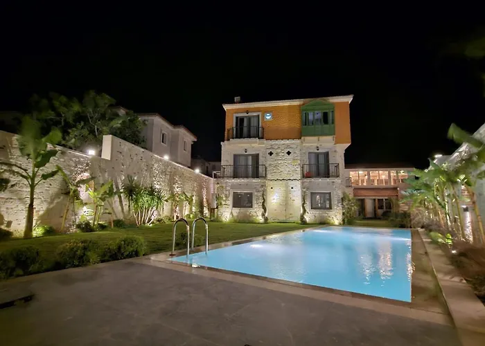 Elia Alaçatı